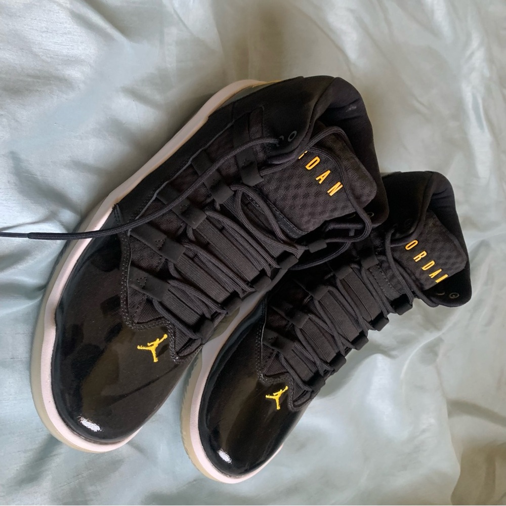 Brand new never worn jordans men’s shoes